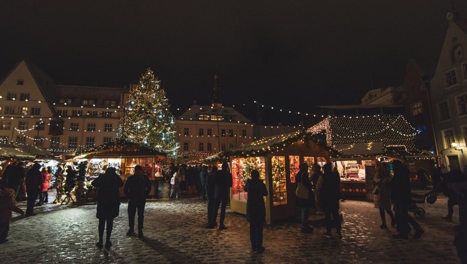    Рождественский рынок в Таллине, Эстония. Автор фото: christmasmarket.ee
