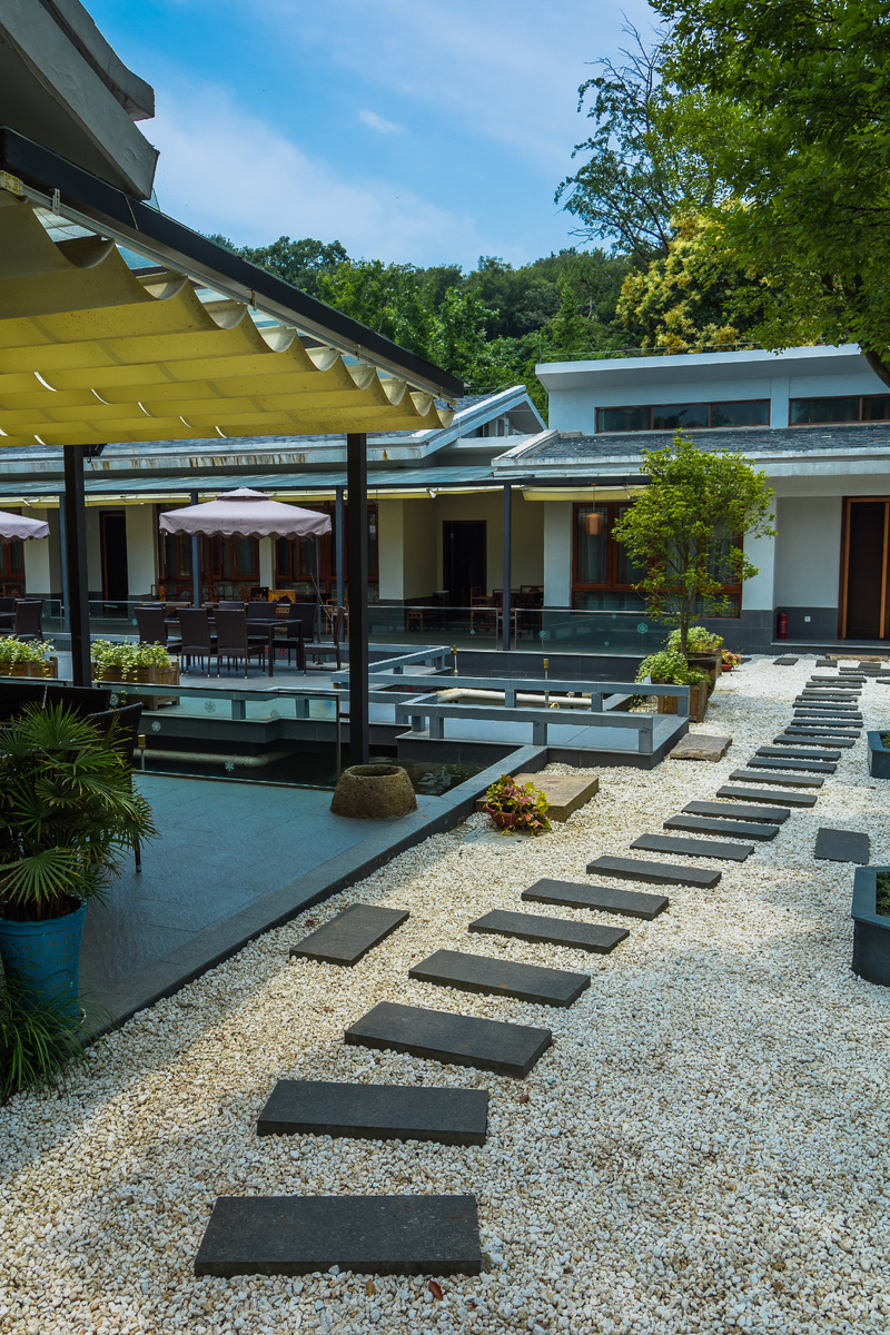 Шаговые плиты 600х300, цвет черный