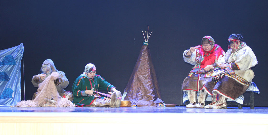 Фестиваль 2022-го имел строго ограниченную тематику: мифы и легенды народов Севера. 