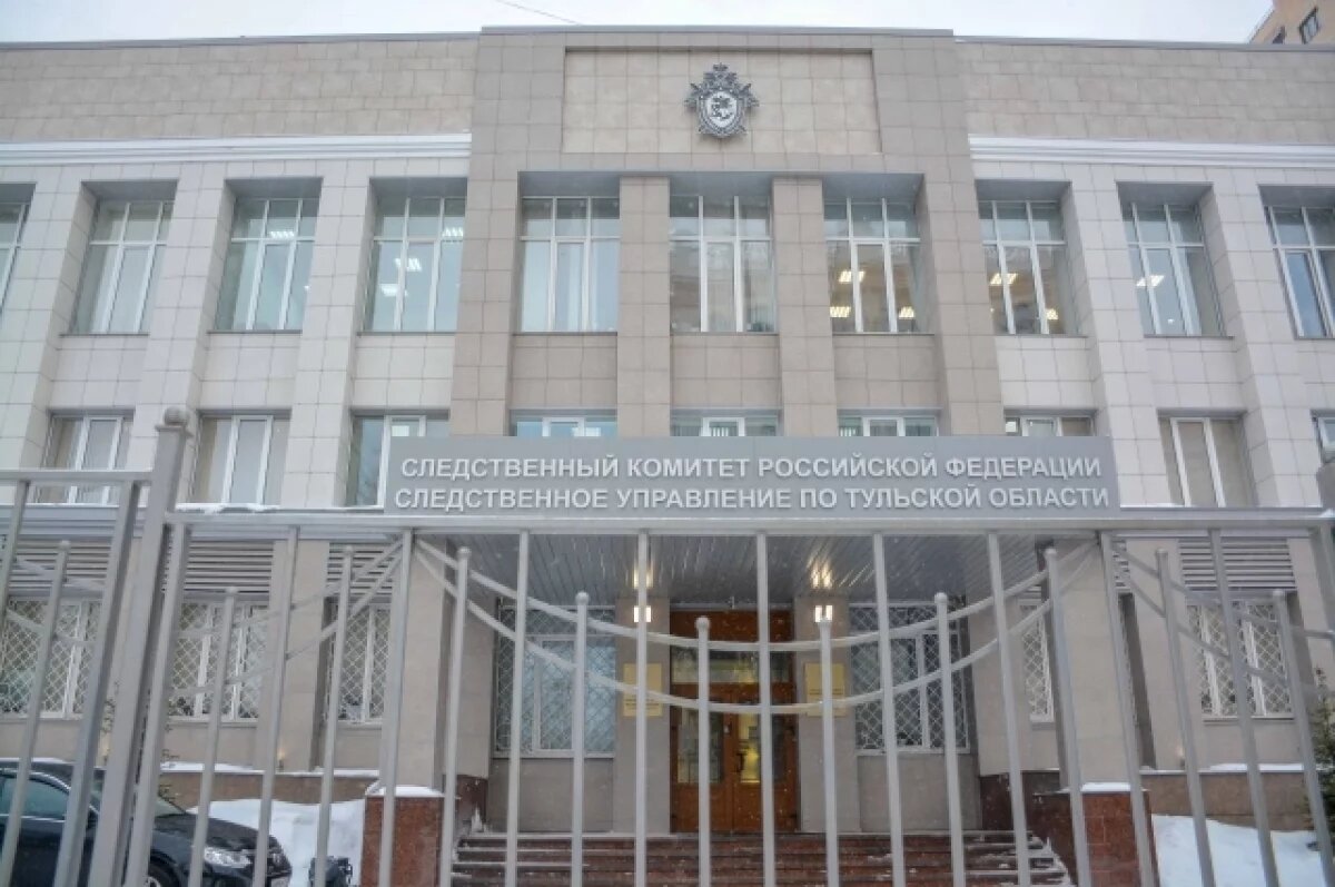    В Новомосковске мужчину подозревают в том, что он зарезал знакомого