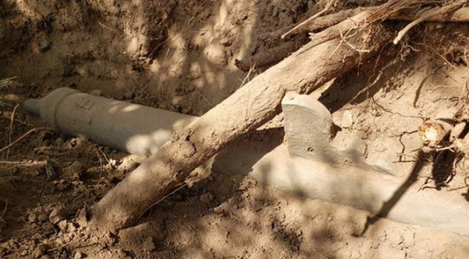   Deni Seymour and William Mapoles / International Journal of Historical Archaeology, 2024