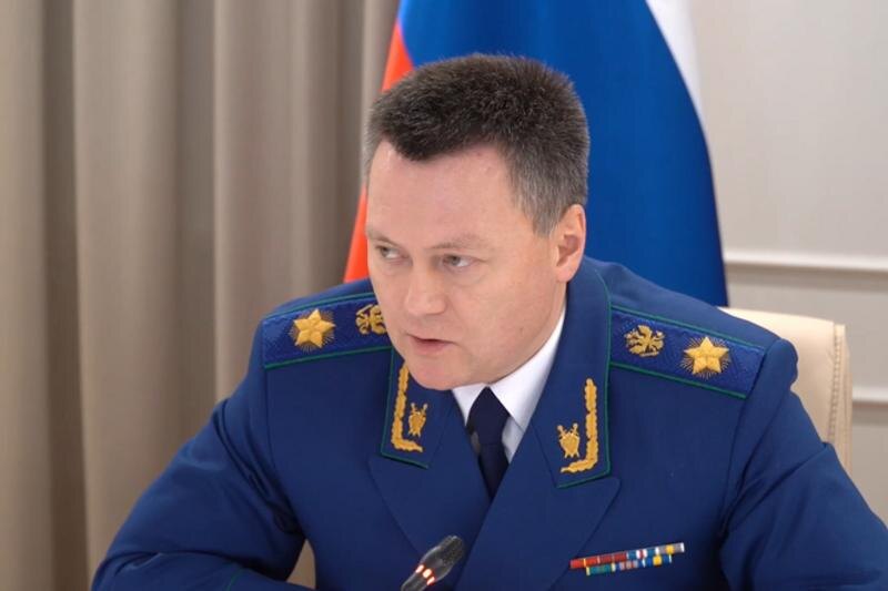    Скрин видео Генпрокуратуры / Генпрокурор Игорь Краснов поражен плачевным состоянием сферы ЖКХ в Челябинской области