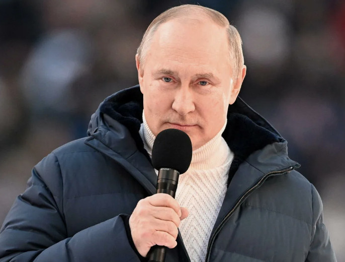 Хочу поздравить... – какой пассаж. 