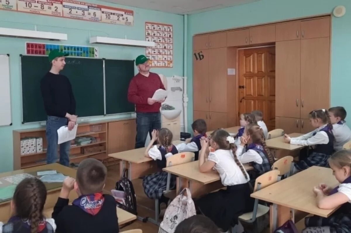    Юным оренбуржцам рассказали о «второй жизни» отходов