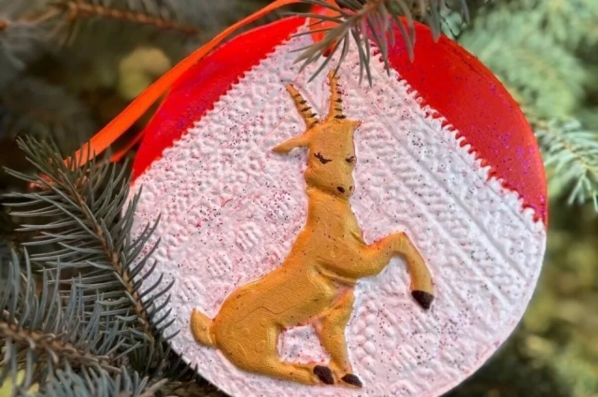    Глиняные игрушки из Оренбуржья украсят новогоднюю елку в Кирове