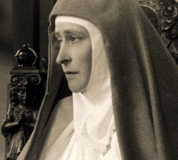 Последние годы великой княгини Елизаветы Федоровны. Что ее связывало с Распутиным и молитвы из недр Алапаевской шахты