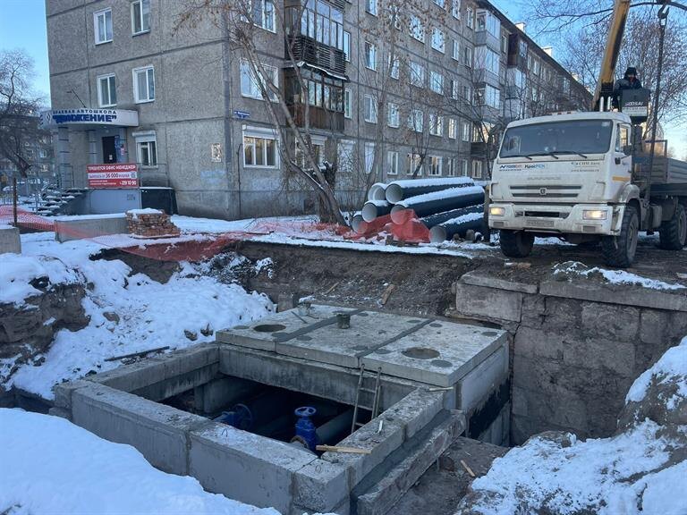     В Красноярске при реконструкции проходного коллектора убрали больше километра старых труб