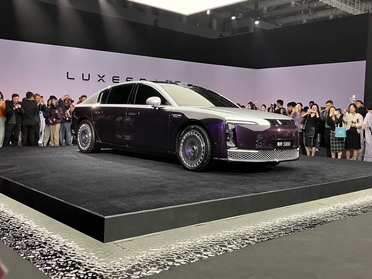 Maextro S800 будет стоить от 1 млн китайских юаней.