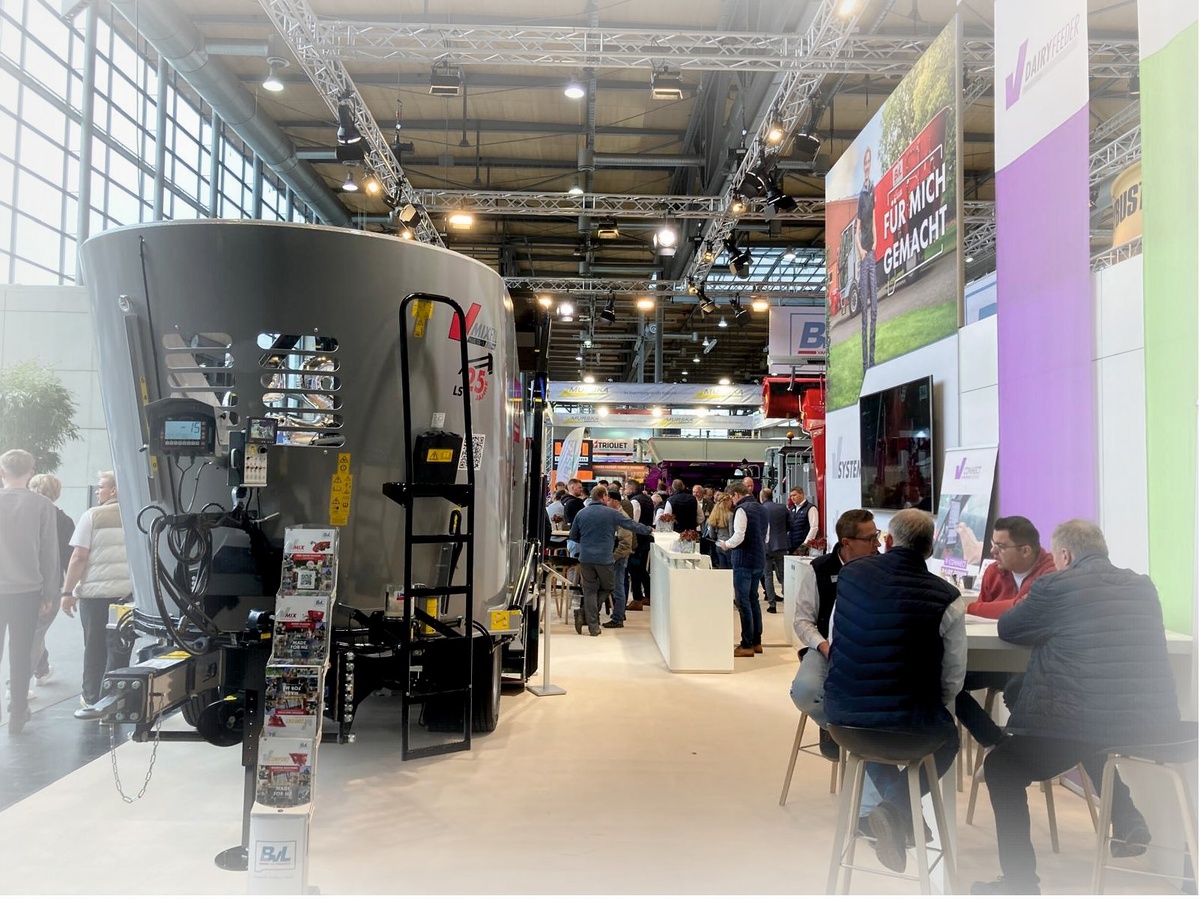 Юбилейный миксер с самозагрузкой