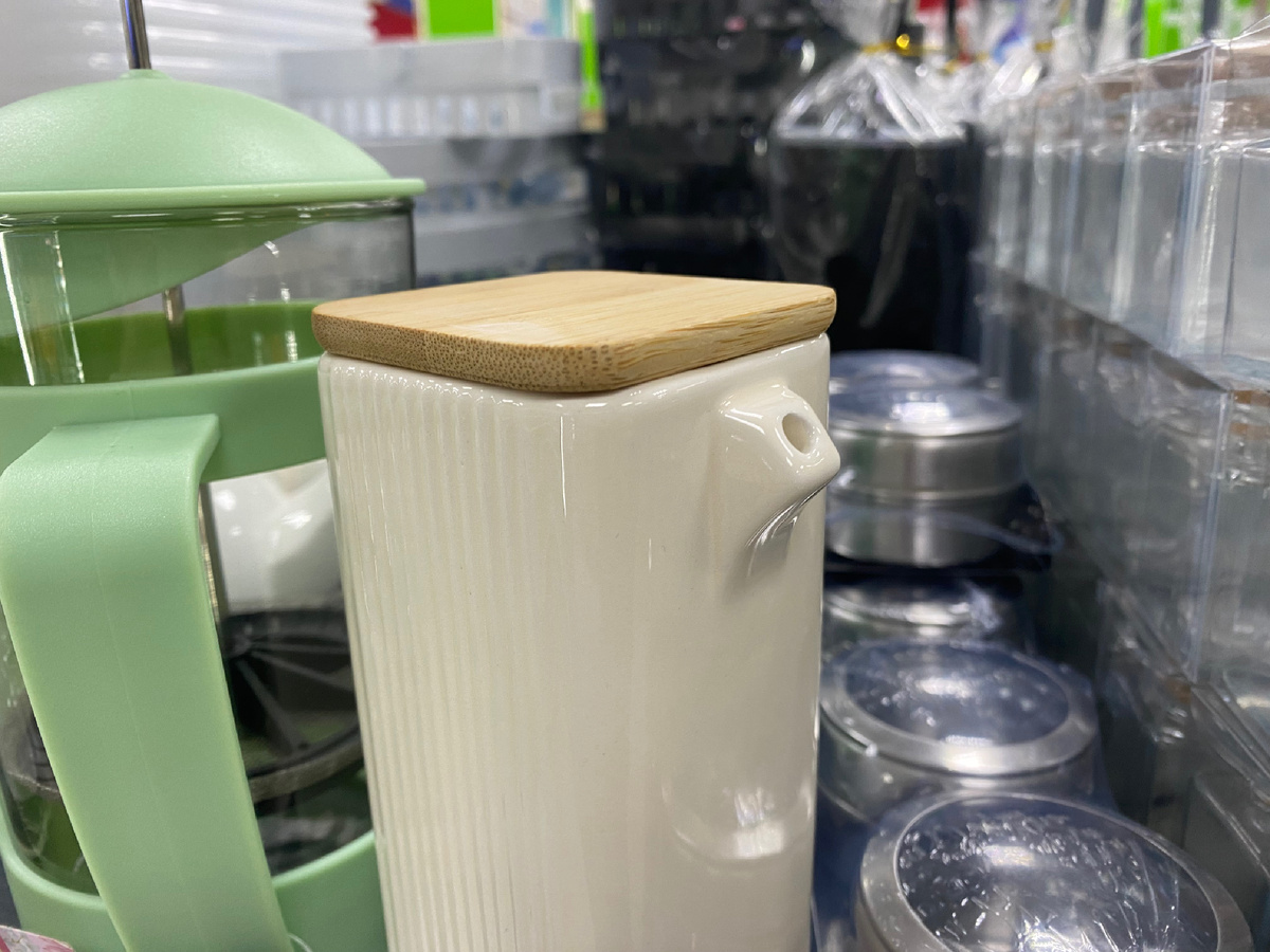 Объем не указан.