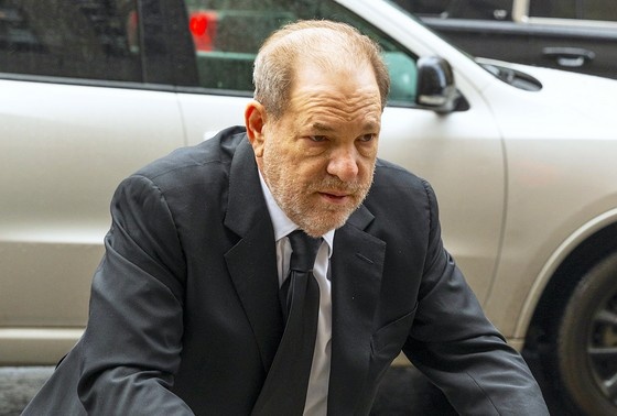    Продюсер Харви Вайнштейн