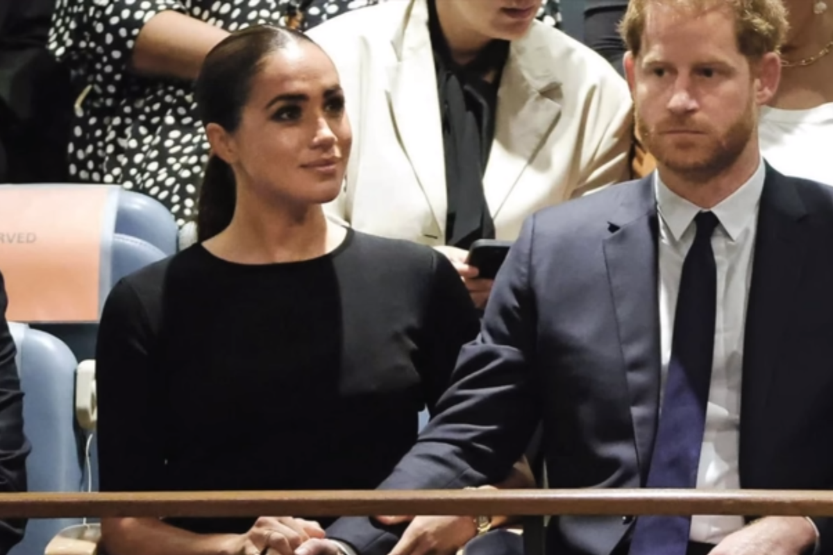 Скриншот из видео YouTube-канала blushsupreme