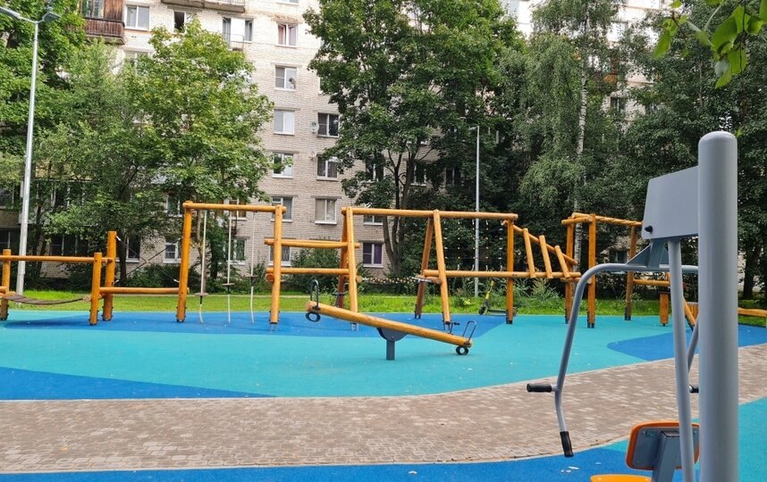    Двор на улице Стойкости, 12пресс-служба комитета по благоустройству