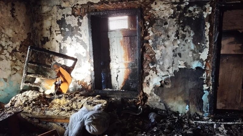     У студентки АлтГУ сгорел дом. Требуется помощь asu.ru