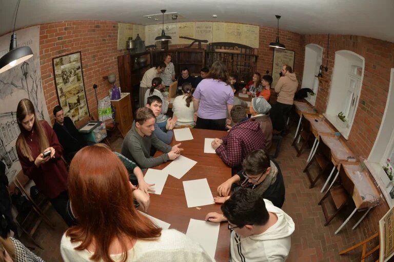    Яркие краски жизни: музыкальное вдохновение в доме Ростроповичей Белов Михаил Александрович