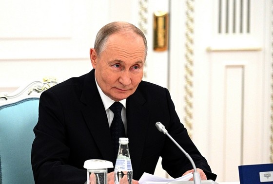    Владимир Путин