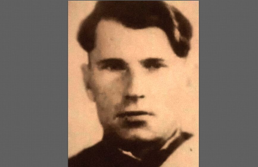 По одной из версий, прототипом Кротова был попавший в плен в 1941 году Вячеслав Ветер