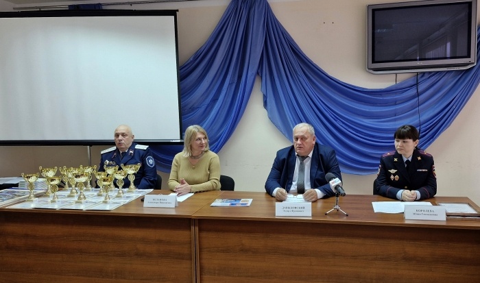 ,   📷,   📷,   📷,   📷,   📷