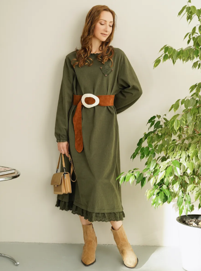 271383966  Хлопковое трикотажное платье. Пояс в комплект не входит.