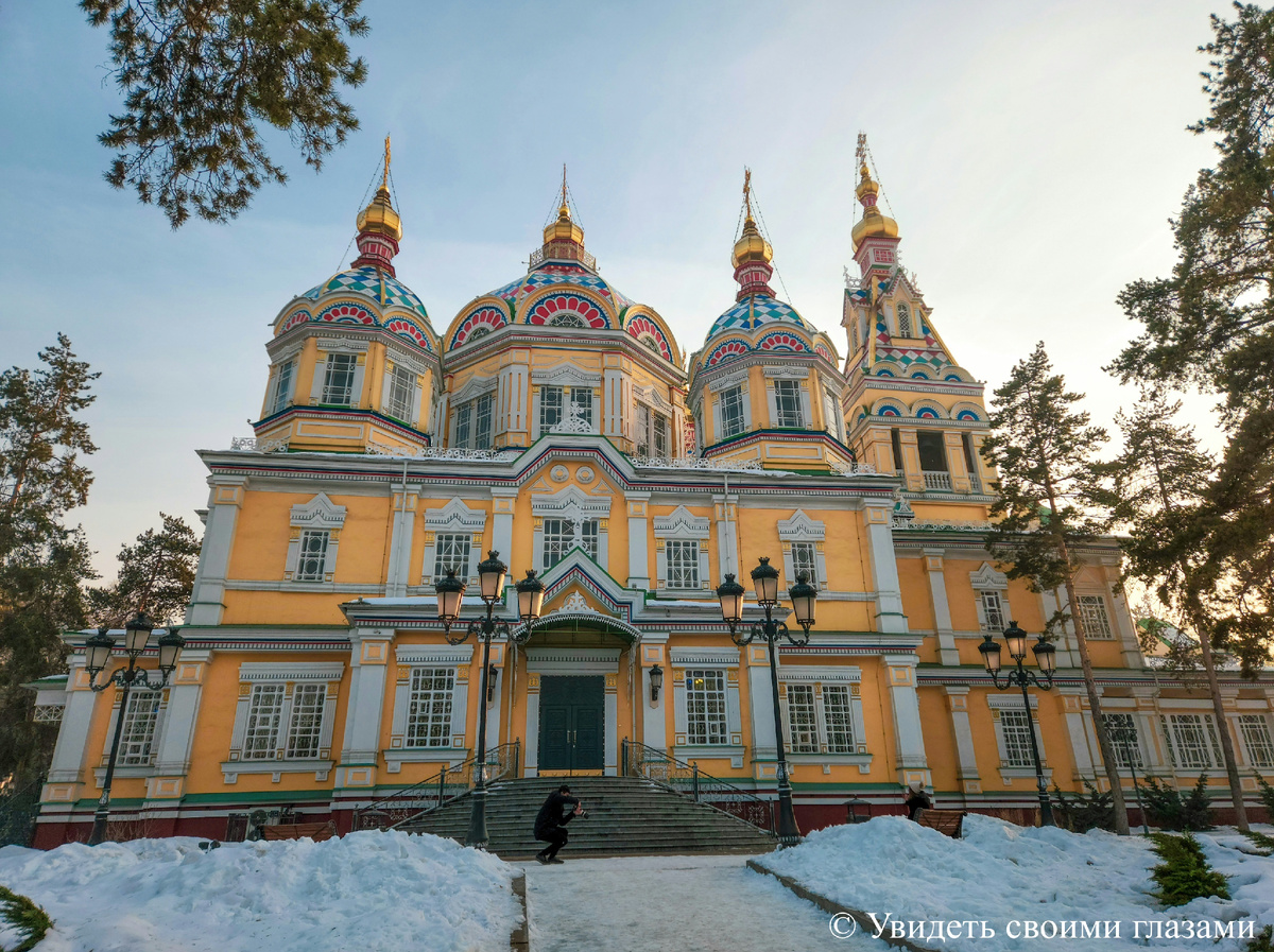 Вознесенский собор в Алматы