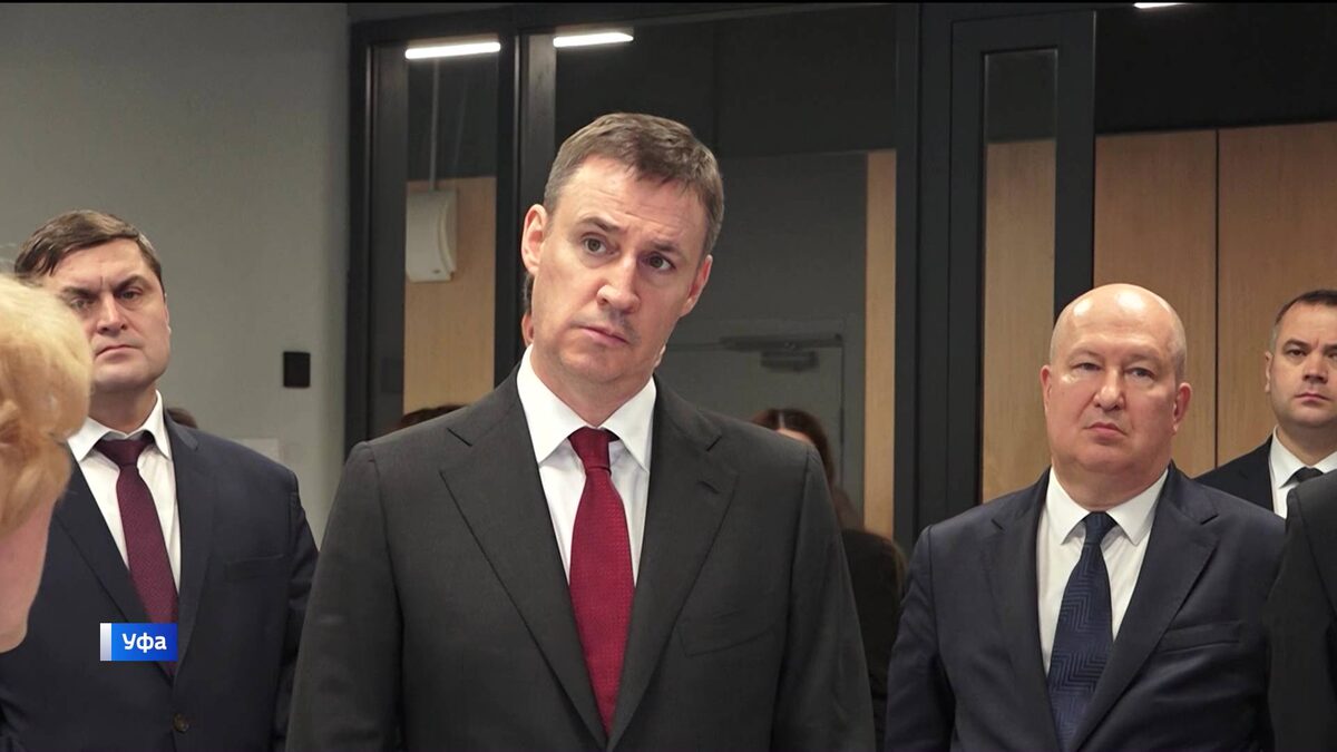    Дмитрий Патрушев посетил Чишминский МЭЗ и студенческий кампус в Башкирии