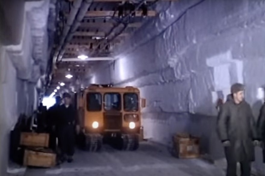    Кадр: Bright Enlightenment / YouTube