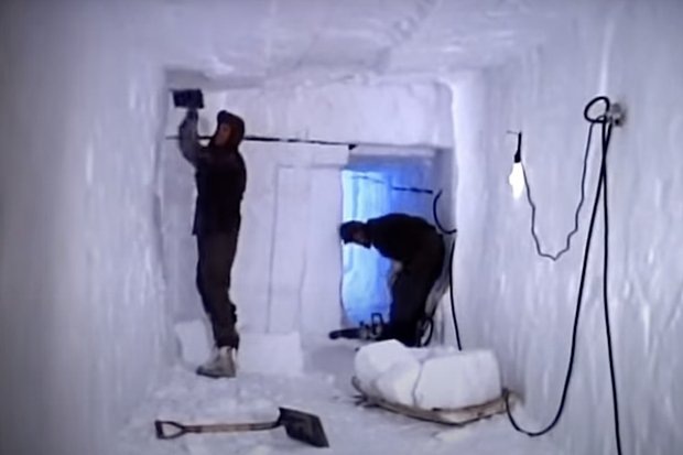    Кадр: Bright Enlightenment / YouTube