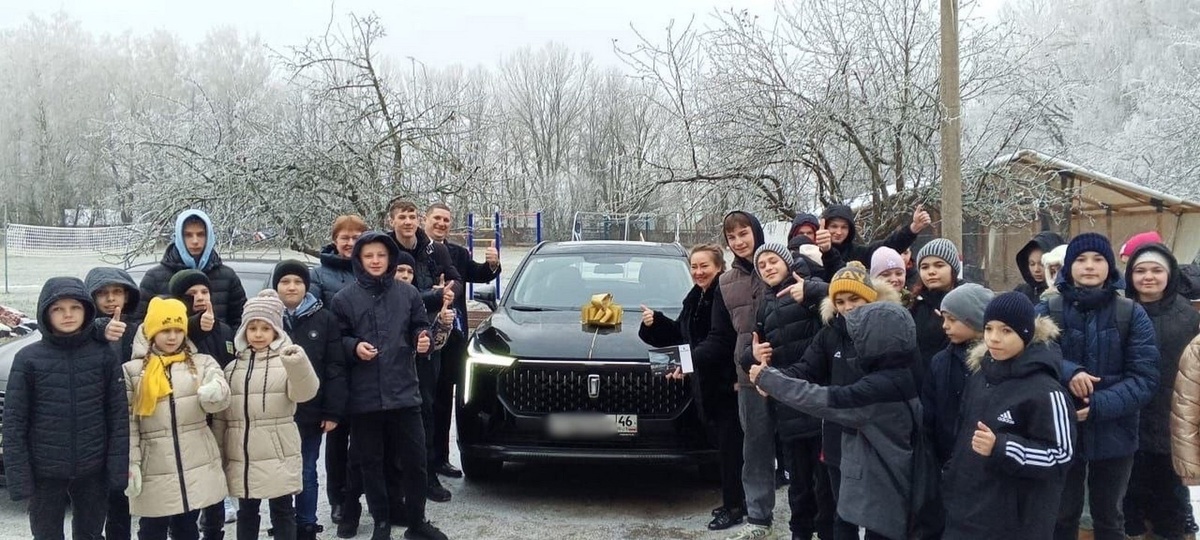    Губернатор Курской области оказывает поддержку ПВР в Тульской области, приютившему рыльских ребят