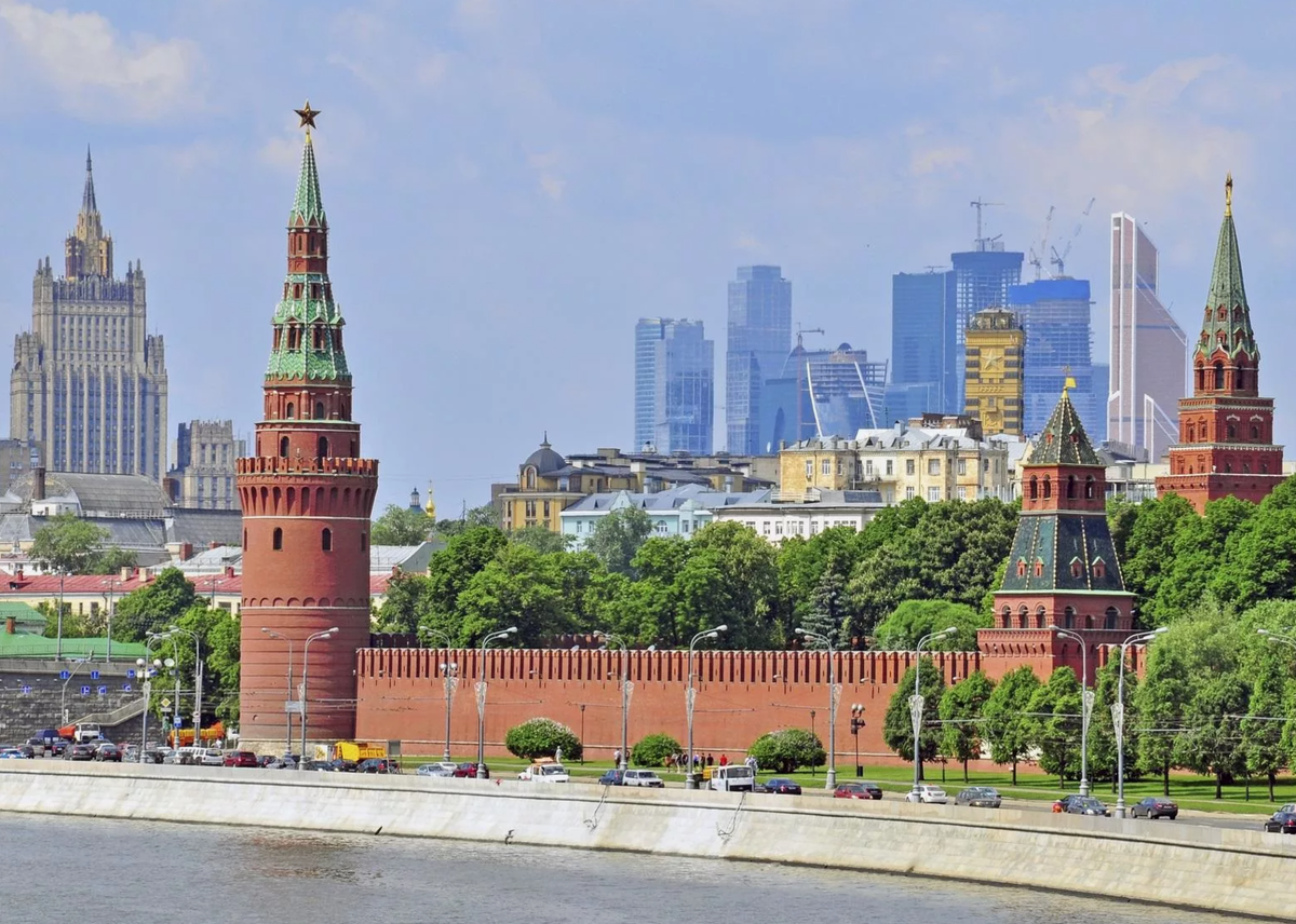 Фото: https://metamoscow.ru/around/moskovskiy-kreml-i-krasnaya-ploshchad/