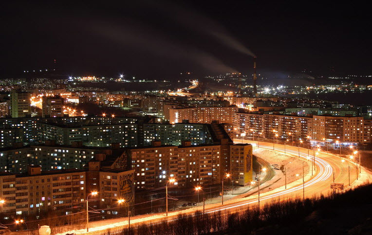 Город как будто бы спит целые сутки