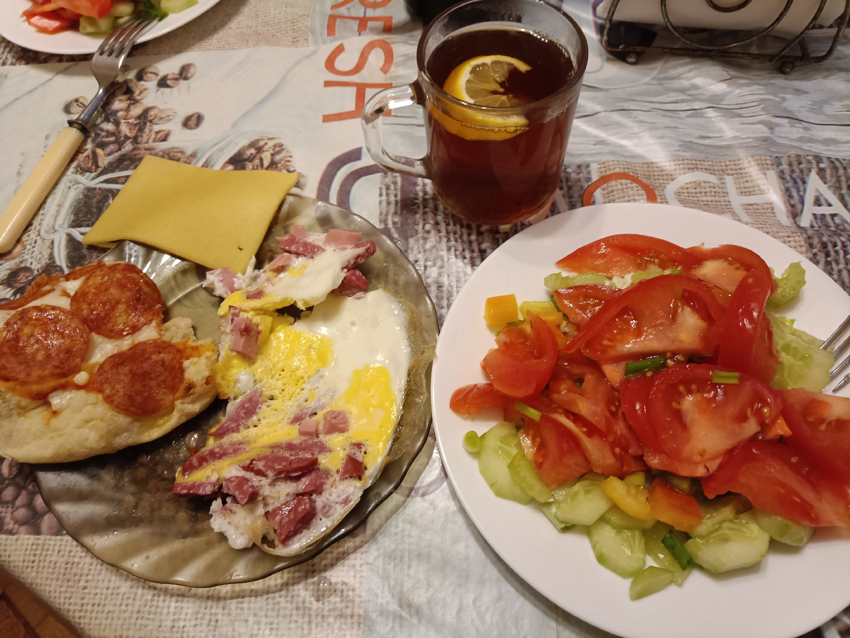 Мой завтрак, ем я никак птичка, а как 🐘