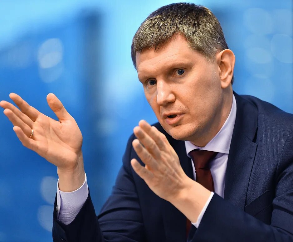 Понесло министра куда-то не туда...