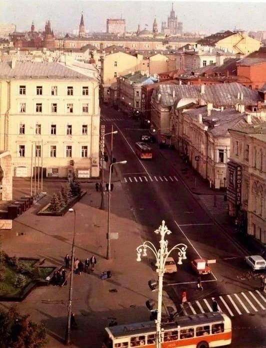 улица Герцена, 70-е