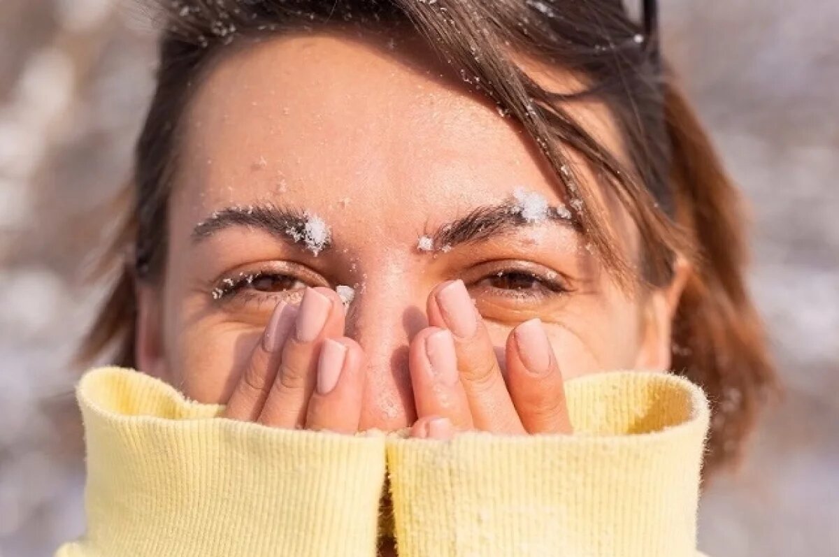    Сухая кожа очень сильно раздражена, поэтому пациенты ежедневно могут испытывать выраженный зуд, вплоть до нарушения сна.