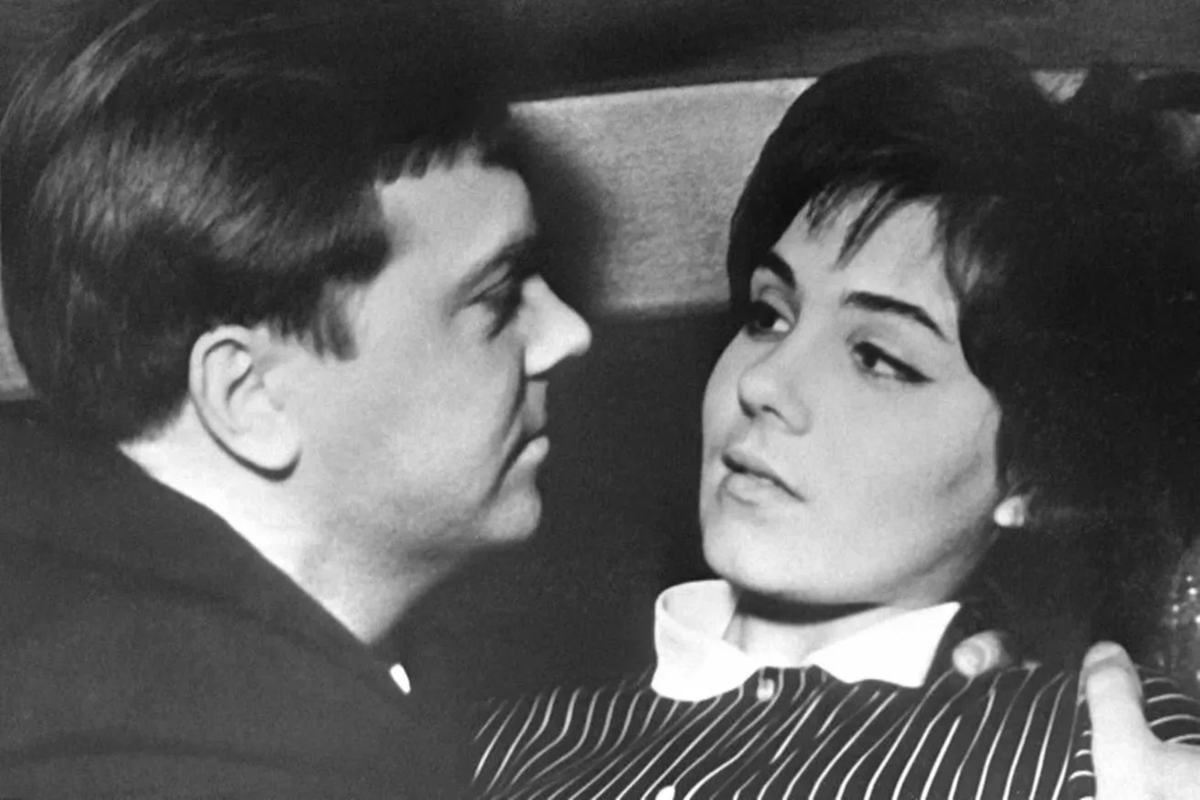 С В. Малявиной в фильме "Утренние поезда", 1963 год