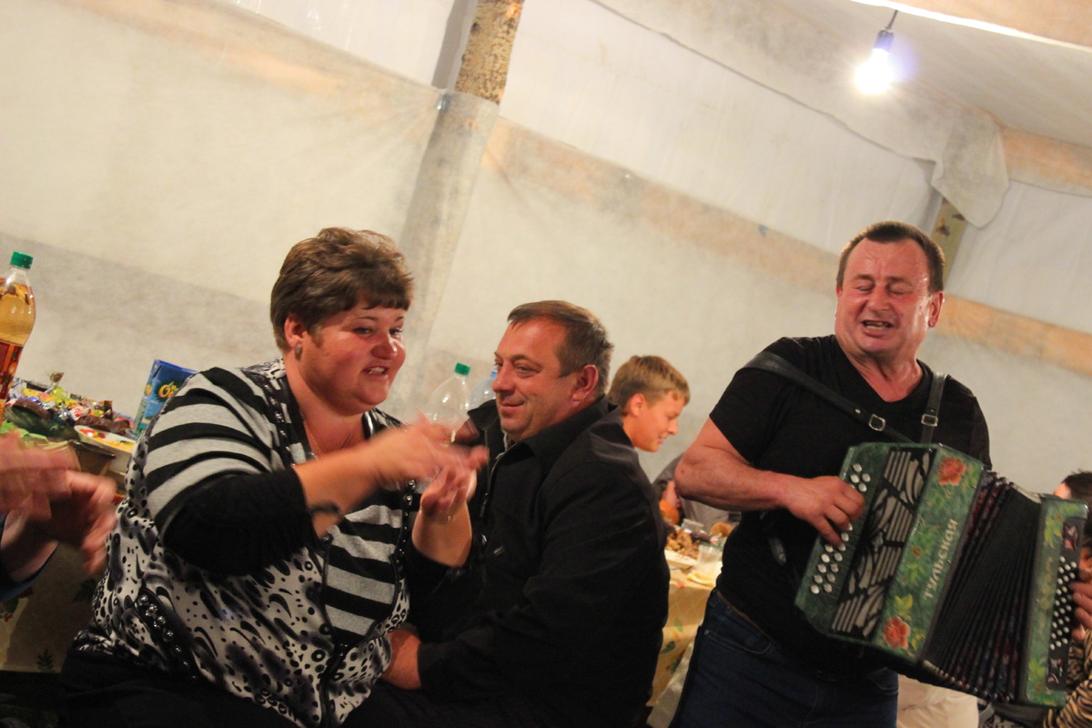 Проводы в армию на селе.