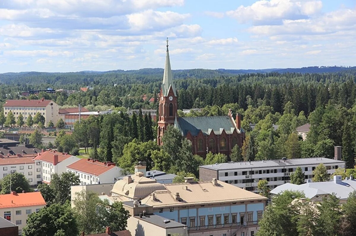    Внешняя торговля Финляндии рухнула до минимума с 2021 года