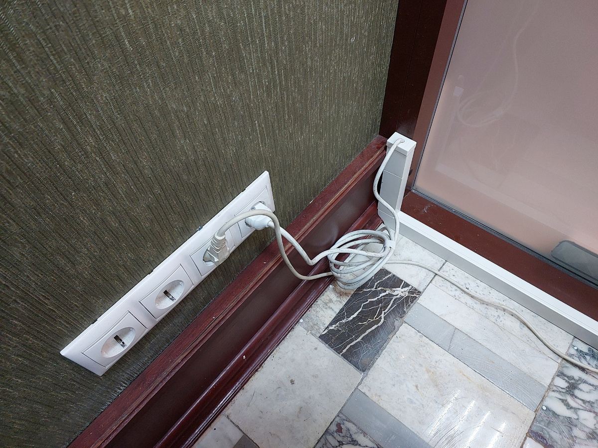 Монтаж разборной электро-вилки