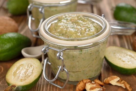    Соус для мяса из фейхоа