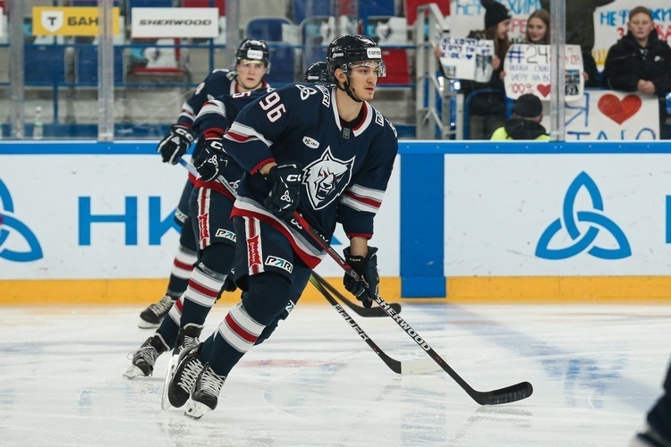    «Может, нам нужно добавлять в уверенности и не бояться бросать».   
Фото: hcnh.ru