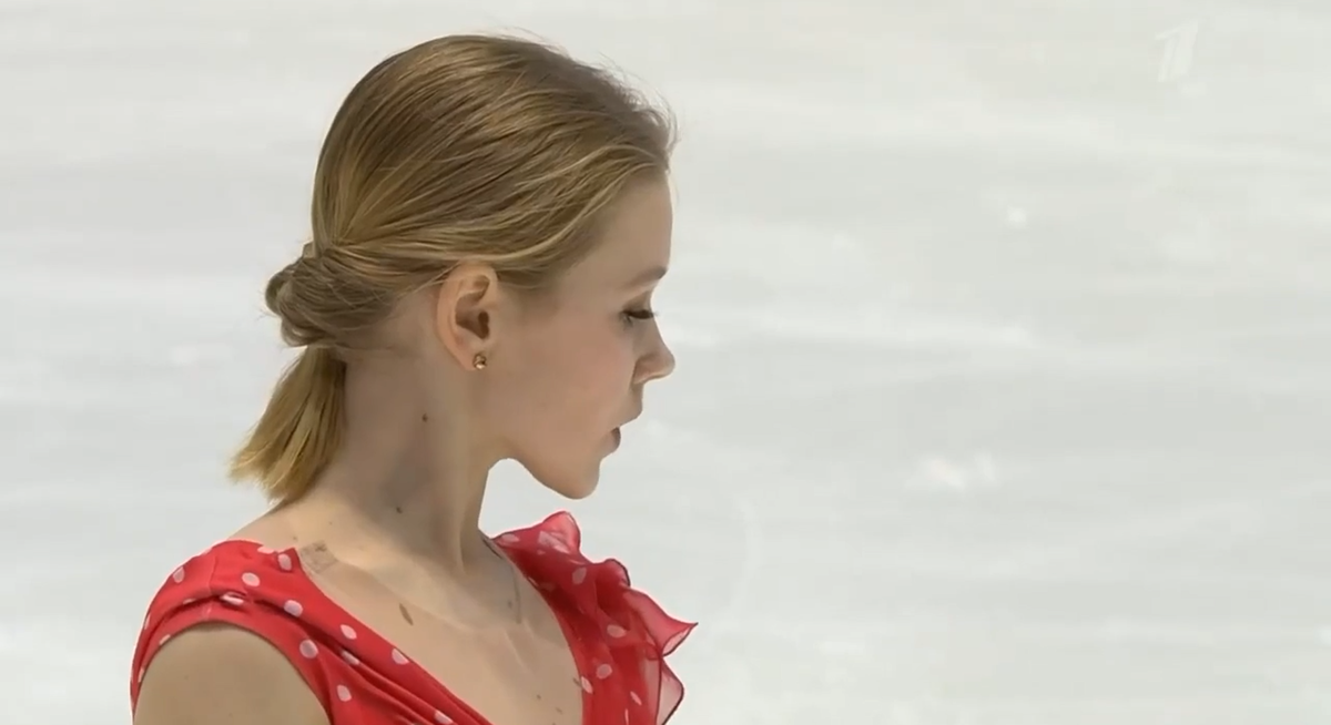 Фигуристка Екатерина Куракова. Фото: стоп-кадр прямого эфира "Первого канала"