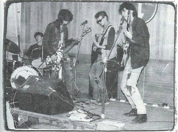 Было время, когда Горшок и Князь играли на гитарах