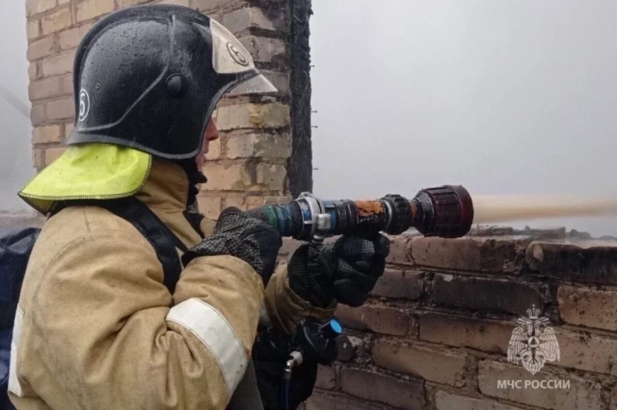    13 человек эвакуировали при пожаре в многоквартирном доме под Пензой