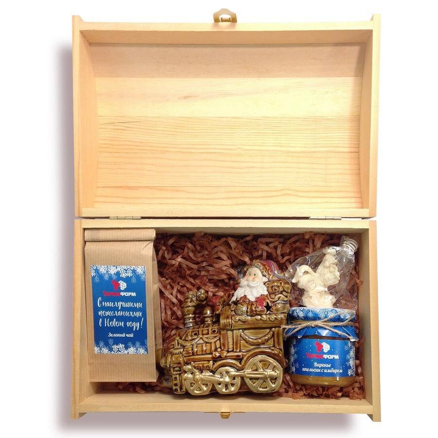 Керамический подсвечник-Дед Мороз в деревянном сундучке на Новый год