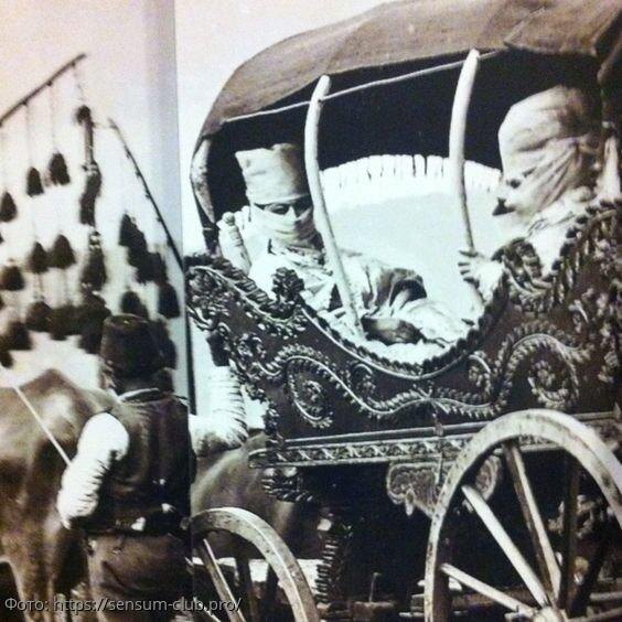 Дамы на прогулке (Османская империя)