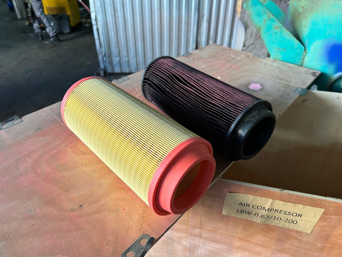 Рис.2. Воздушный фильтр новый и использованный