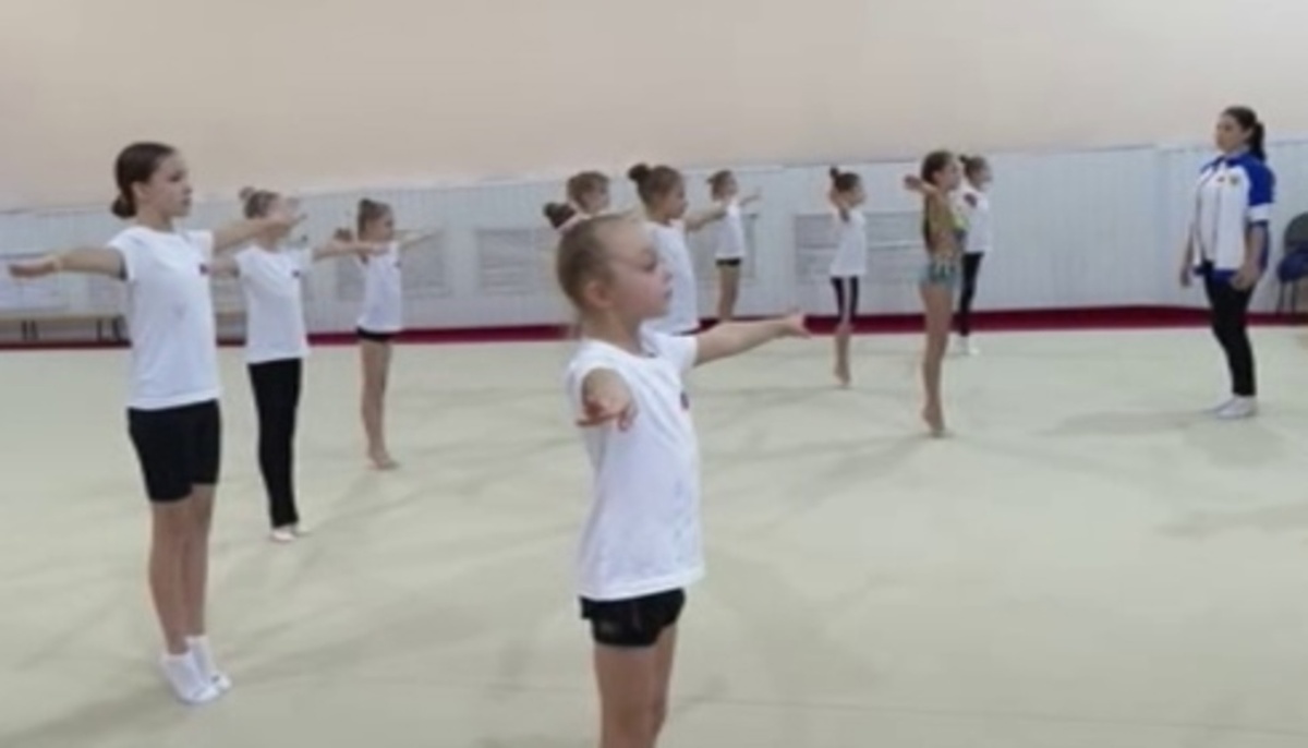    Курские гимнастки вернулись из Катара