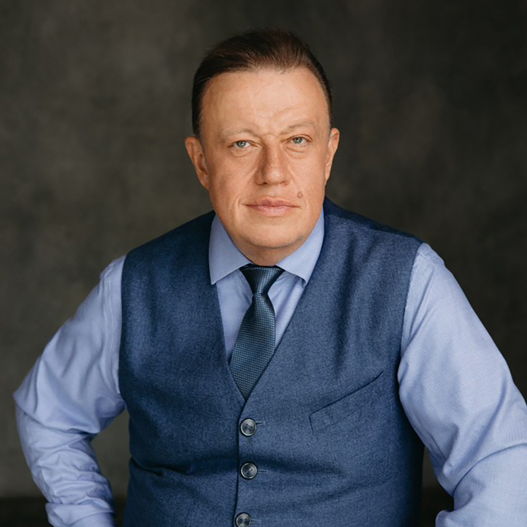 Александр Бондарев