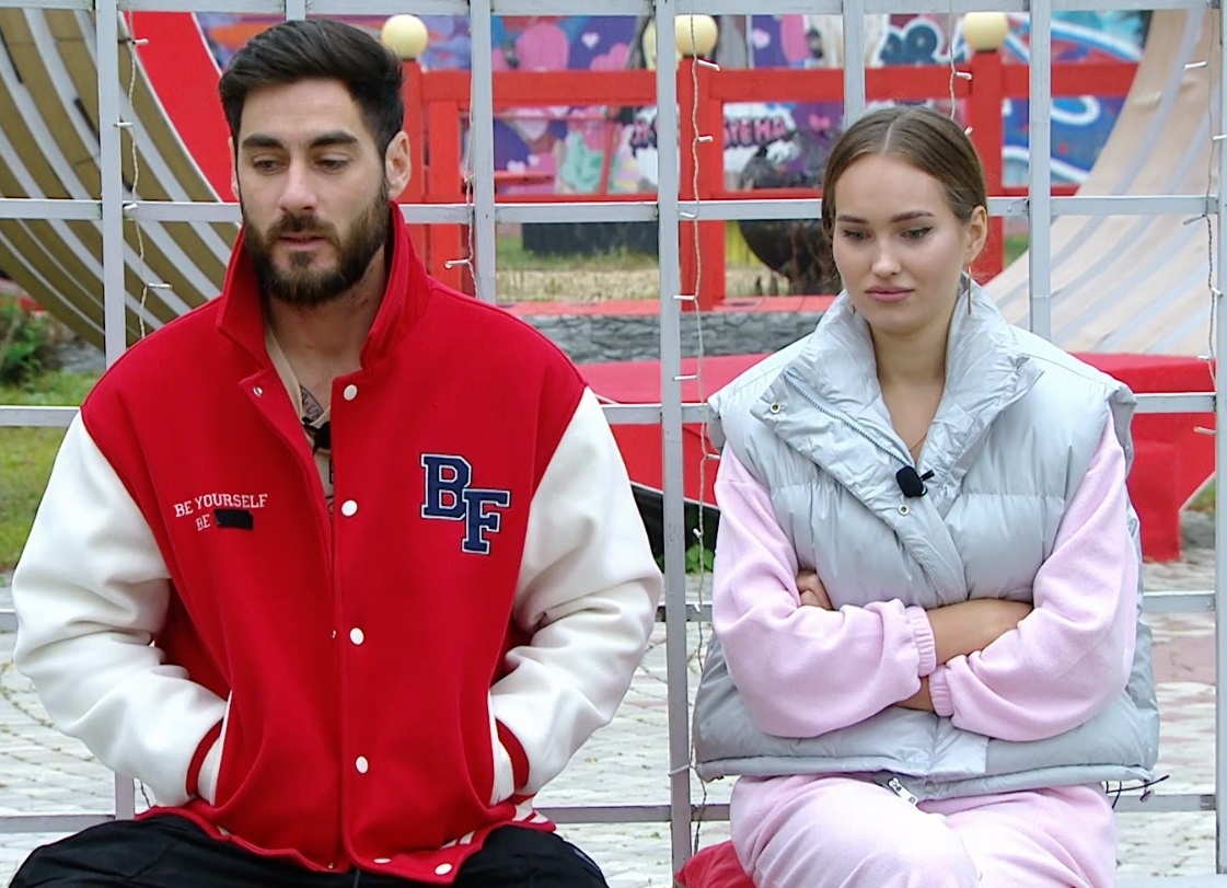 Тигран и Вика Салибековы (фото из эфира на «Okko»)