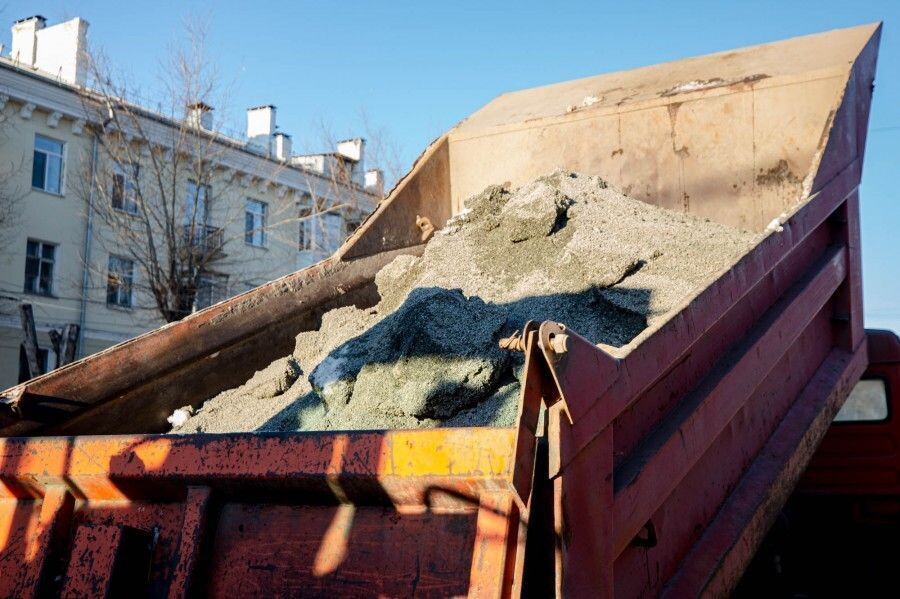     Песок. Источник: ekburg.ru Автор фото: Пресс-служба администрации Екатеринбурга Екатеринбурга